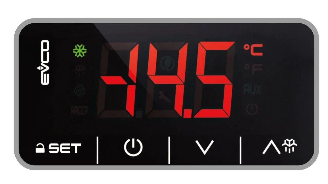PREMIUM SERIES DIGITAL THERMOSTAT WITH 3 RELAYS AND TTL PORT